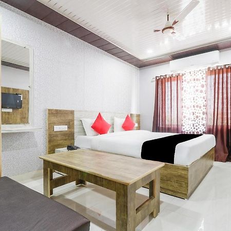 Capital O 63158 Hotel Om Sai Ram Chhatarpur Exterior photo